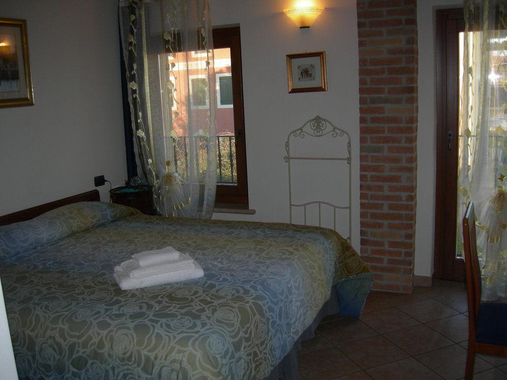 Agriturismo Alle Quattro Stagioni Verona Exterior photo