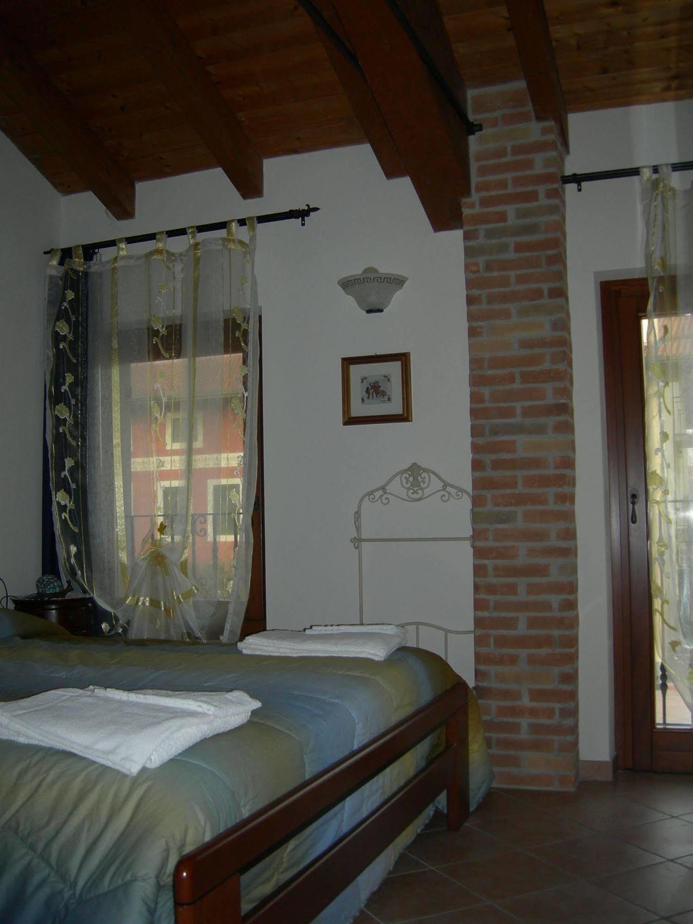 Agriturismo Alle Quattro Stagioni Verona Exterior photo